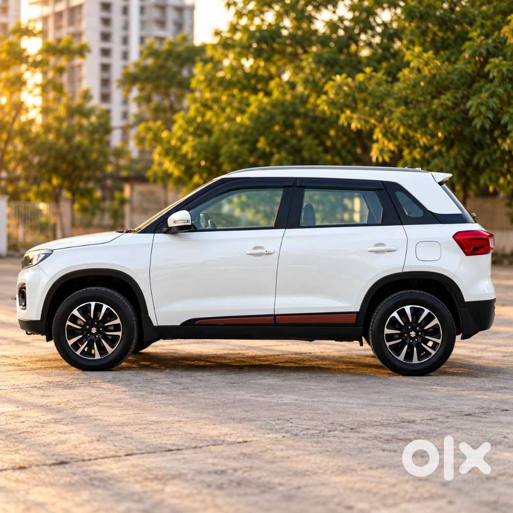 Maruti Suzuki Brezza 1.5 Zxi Plus Smart Hybrid, 2020, Petrol