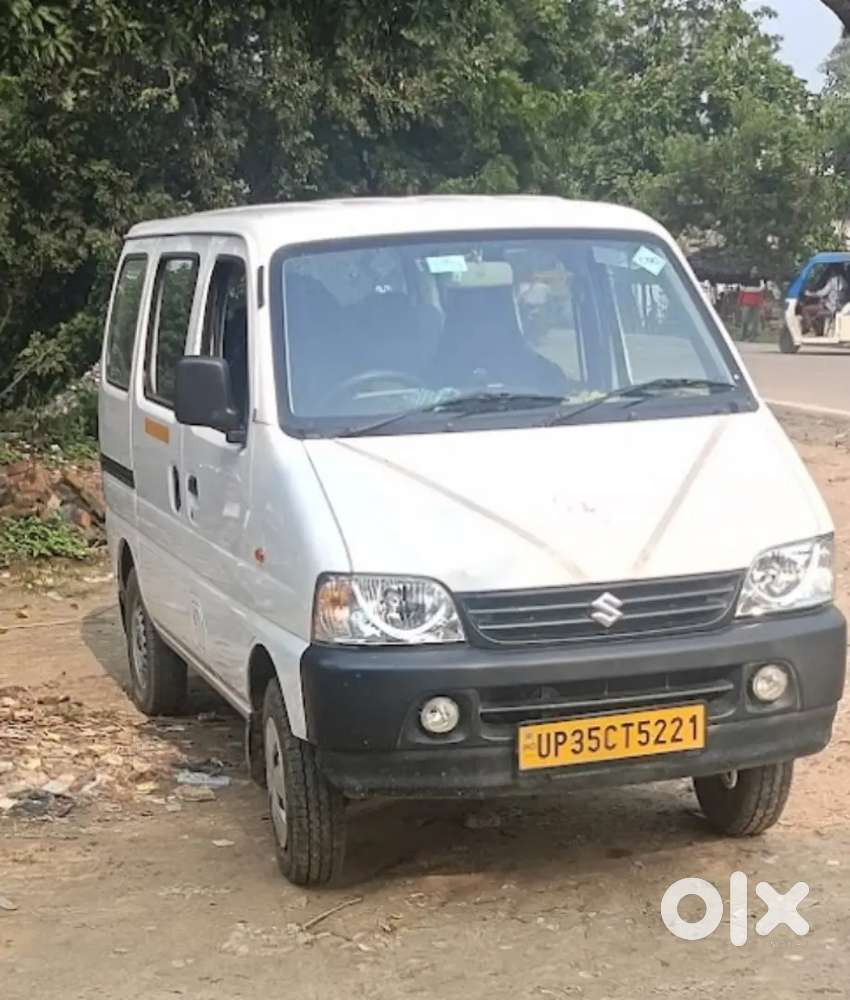 Gadi Chalane Wala Koi Nahin Hai