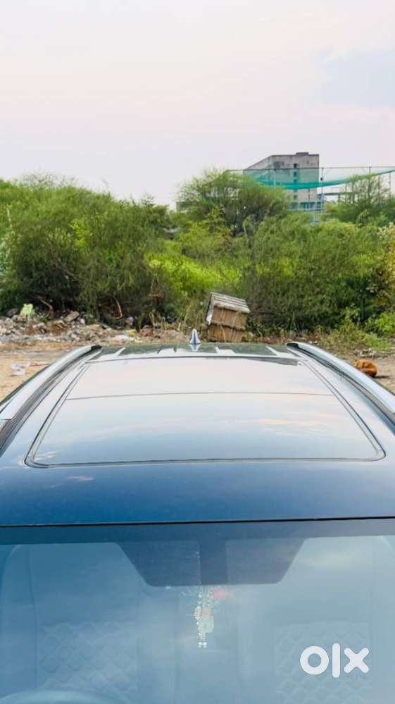 Toyota Innova Hycross 2.0 Vx (o) Hybrid 8 Str, 2025, Petrol