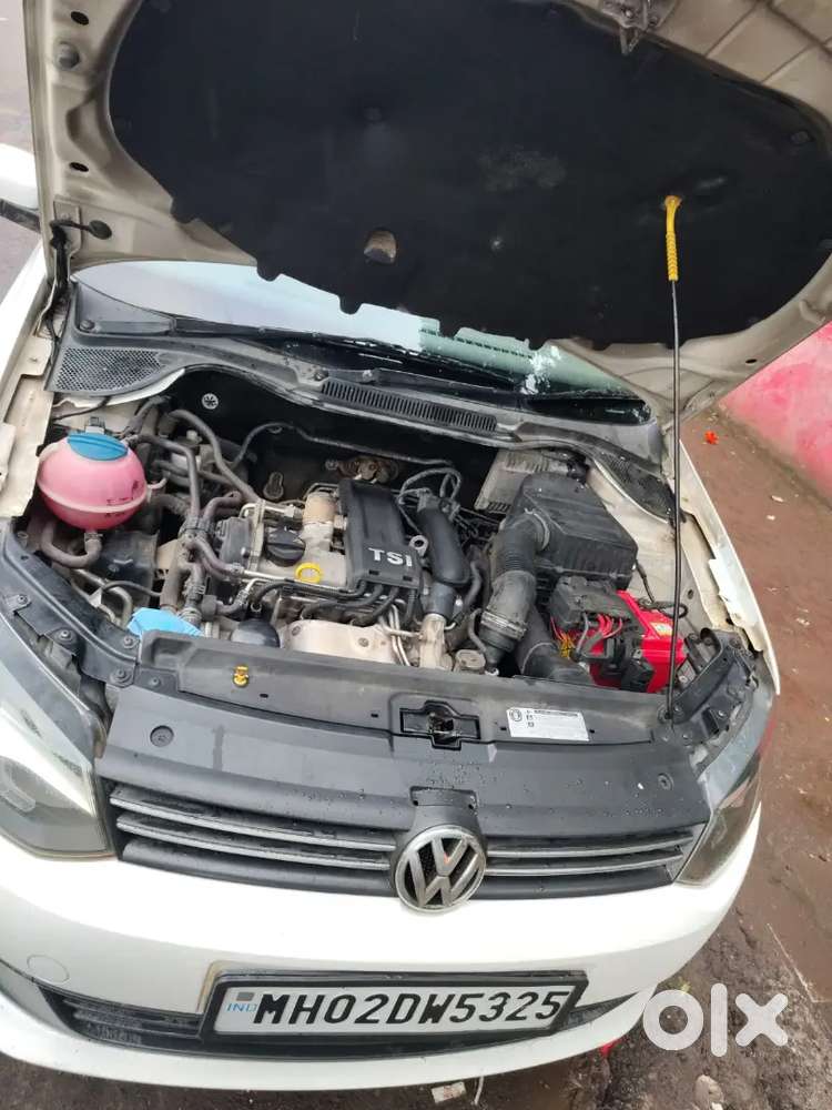 Volkswagen Vento 2015 Tsi Automatic Petrol