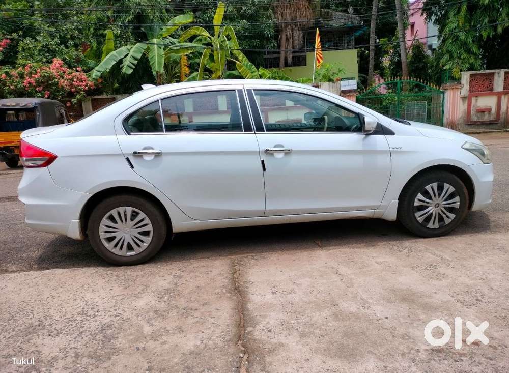 Maruti Suzuki Ciaz Vxi(o), 2014, Petrol