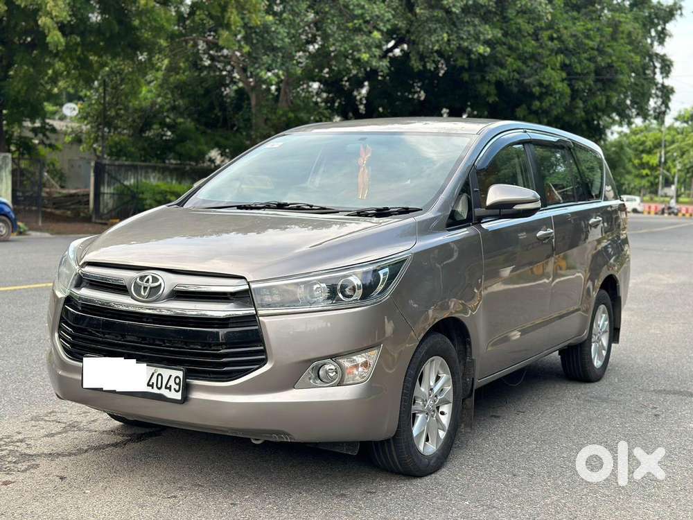 Toyota Innova Crysta