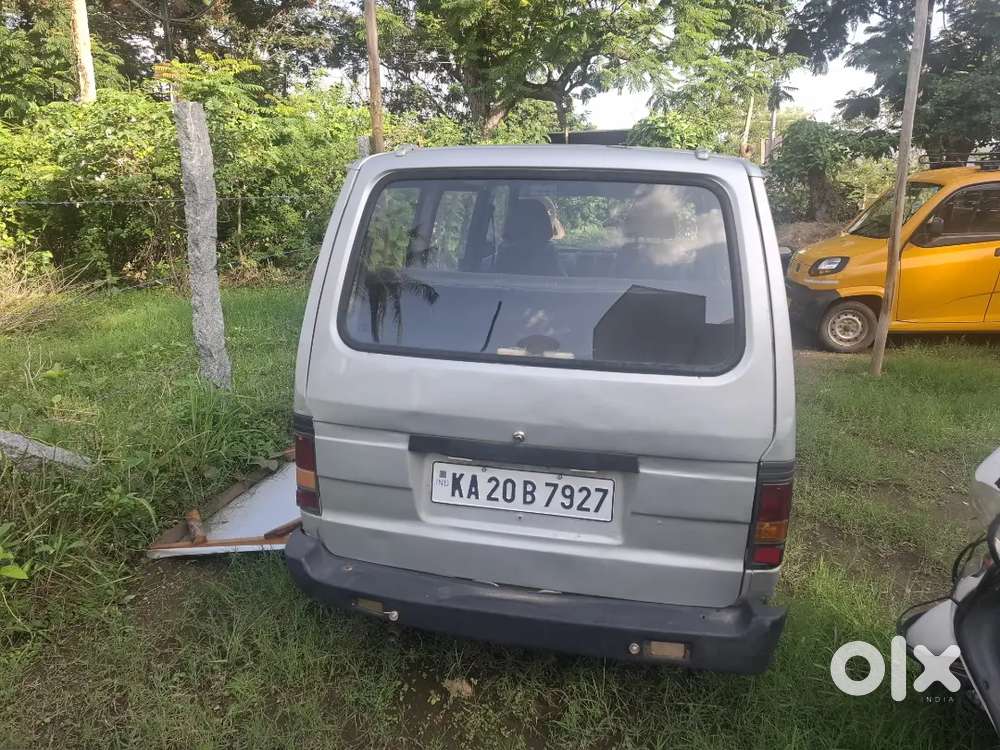 Maruti Suzuki Omni 2010
