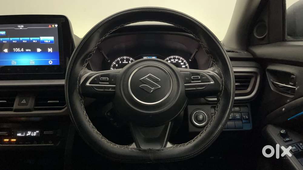 Maruti Suzuki Brezza 1.5 Zxi At Smart Hybrid Dual Tone, 2023, Petrol