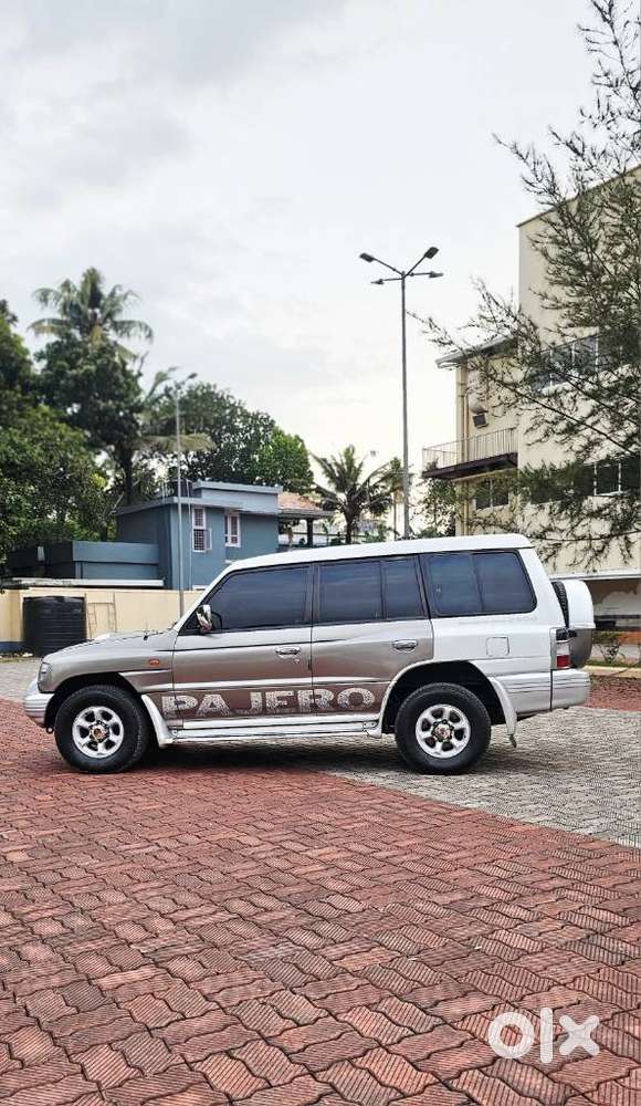 Mitsubishi Pajero Sport 2.5 Manual, 2011, Diesel
