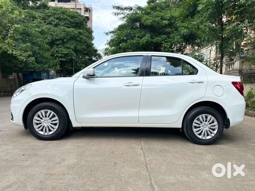 Maruti Suzuki Swift Dzire Vxi, 2022, Petrol