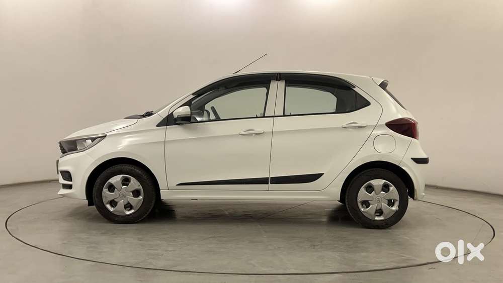 Tata Tiago 1.2 Revotron Xt Option, 2020, Petrol