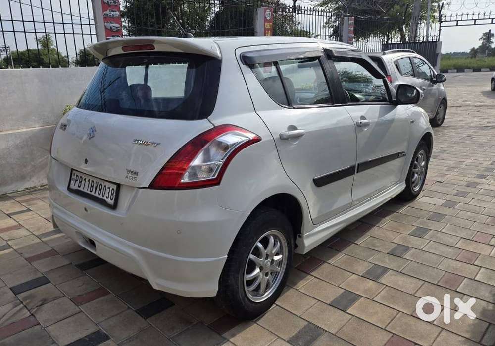 Maruti Suzuki Swift Vdi, 2015, Diesel
