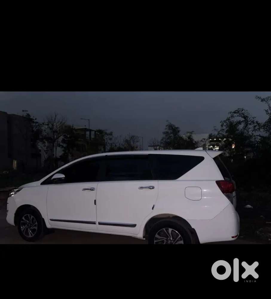 Toyota Innova Crysta 2025 Diesel Manual