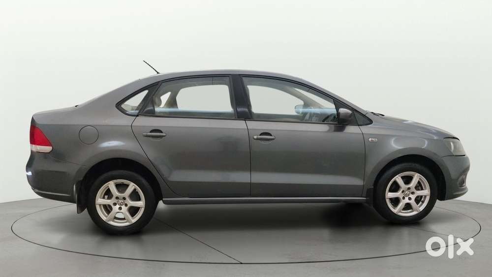 Volkswagen Vento 2010-2013 Petrol Highline, 2013, Petrol