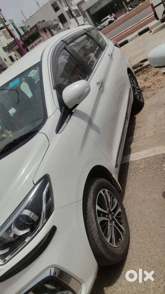 Maruti Suzuki Ertiga 2025 Cng & Hybrids 35000 Km Driven
