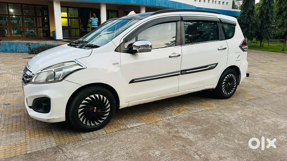 Maruti Suzuki Ertiga Shvs Vdi, 2017, Diesel