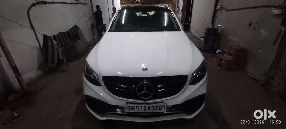 Mercedes-benz Glc 2018 Diesel Well Maintained