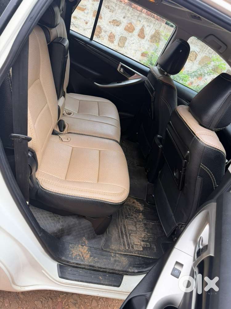 Toyota Innova Crysta 2022