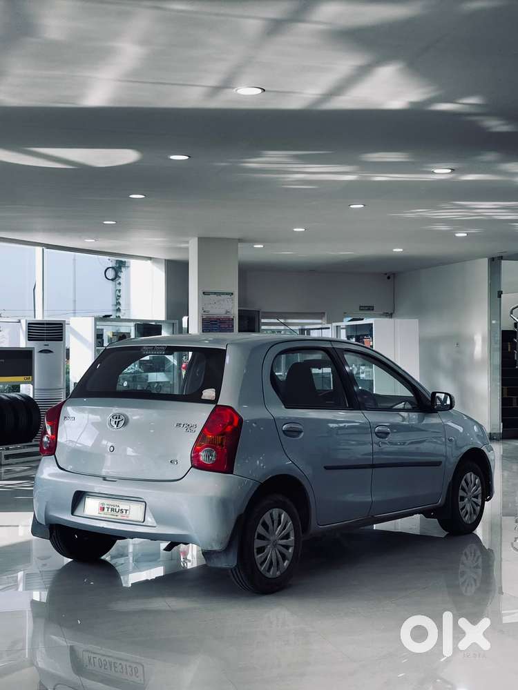 Toyota Etios Liva G, 2012, Petrol
