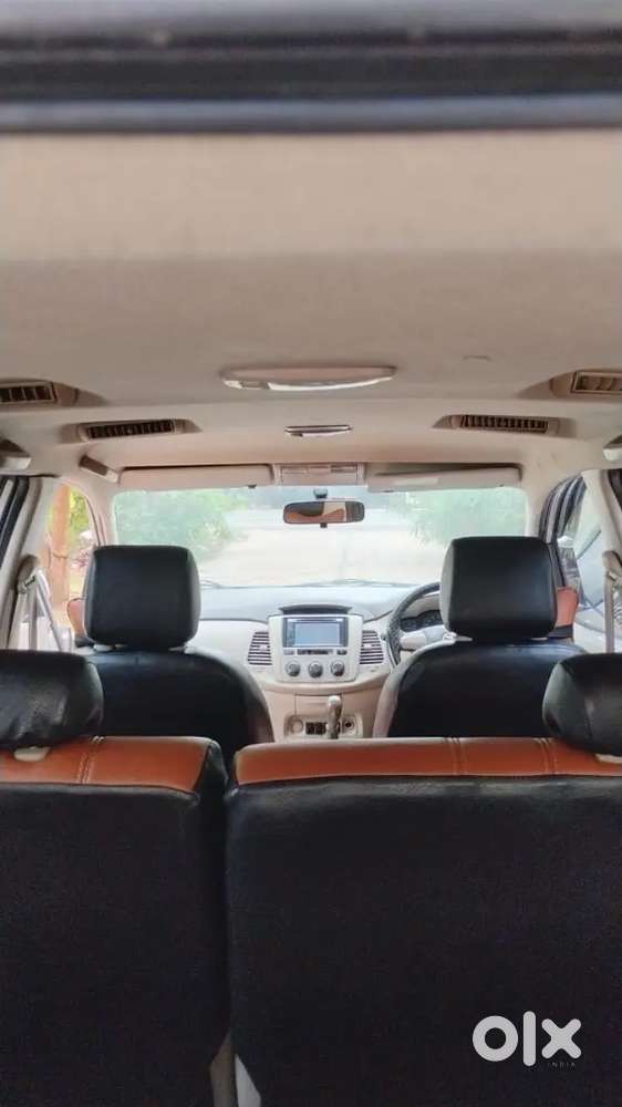 Toyota Innova 2013  Quter Tax