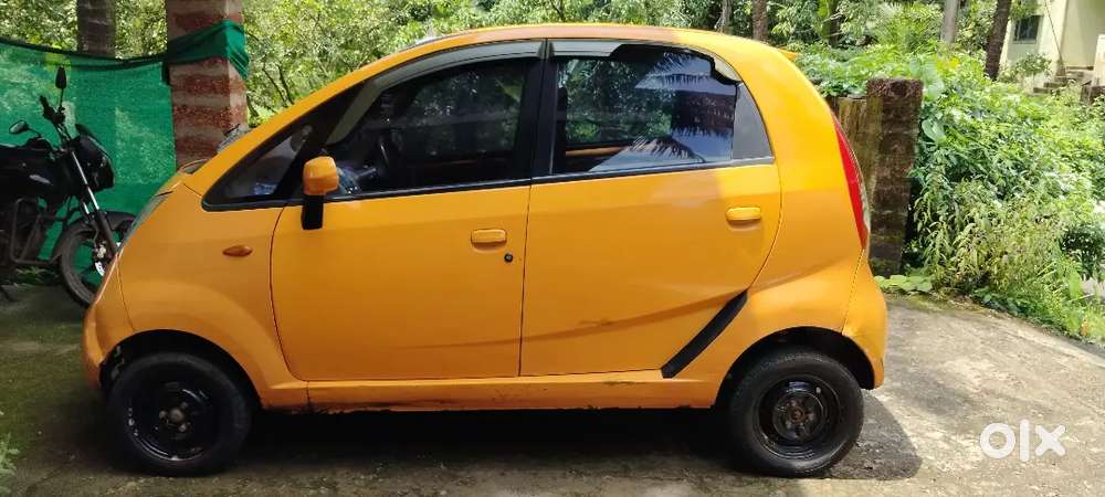 Tata Nano Lx 2012