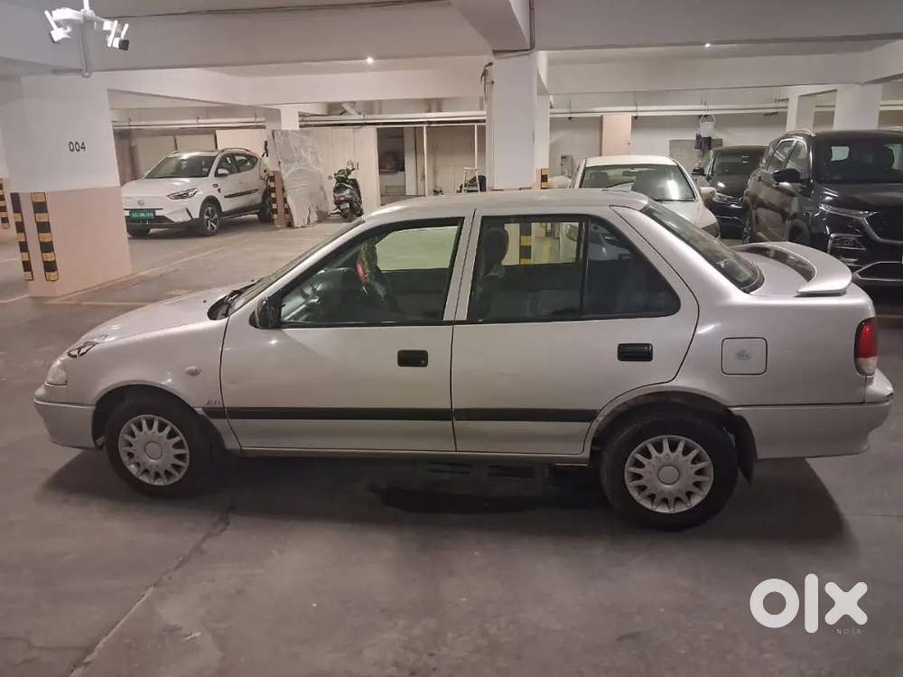 Maruti Suzuki Esteem 2005 Petrol Well Maintained