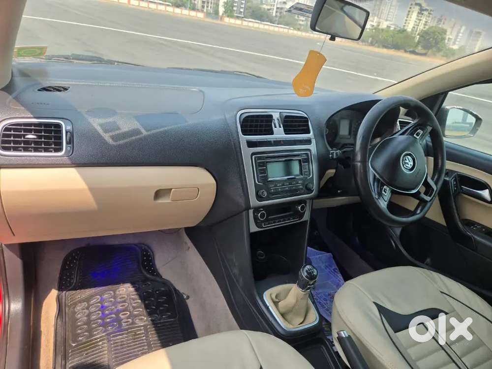 Volkswagen Polo 2015 Diesel 70786 Km Driven
