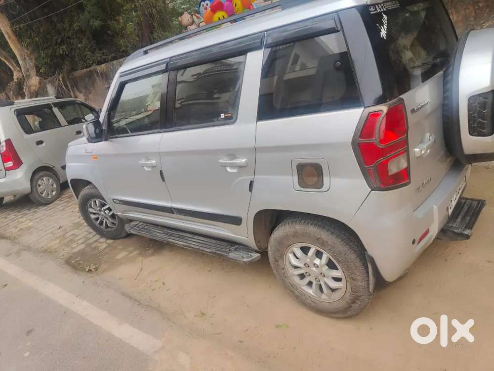Mahindra Tuv 300 2017