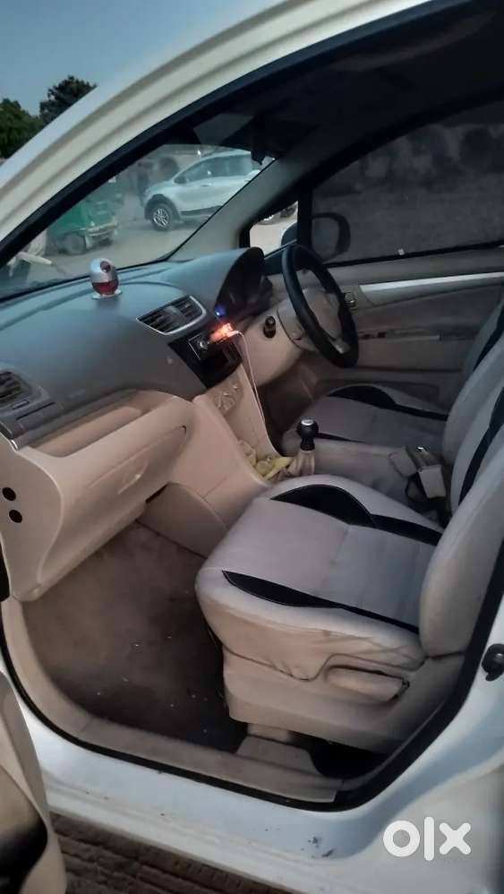 Maruti Suzuki Ertiga Zdi