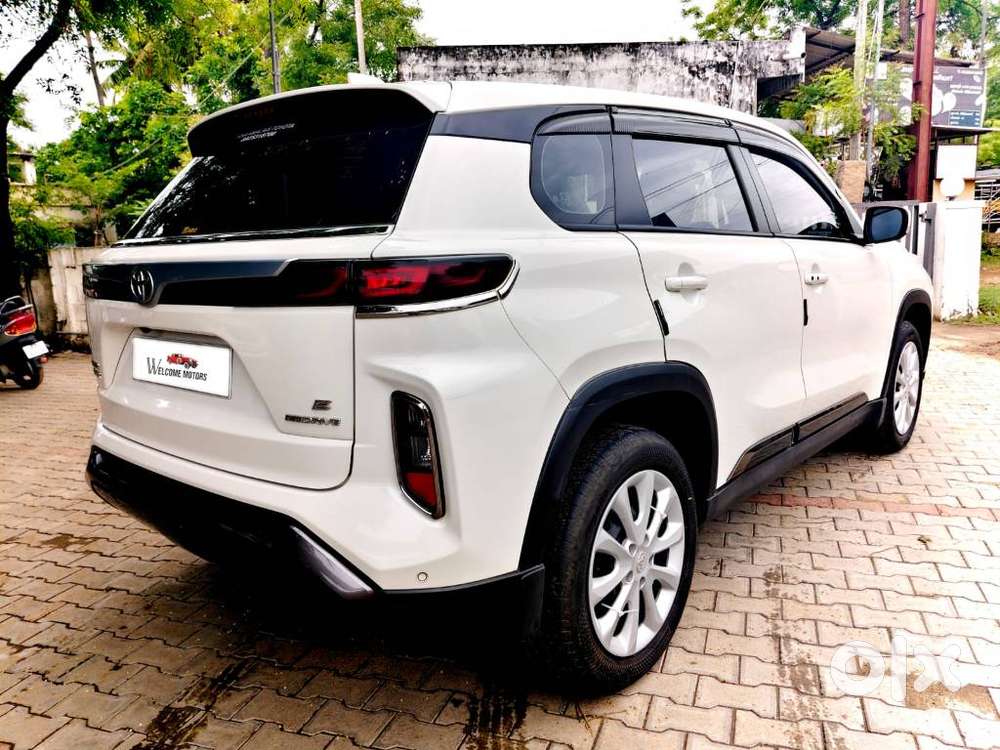 Toyota Urban Cruiser Hyryder 1.5 E Neo Drive, 2024, Petrol