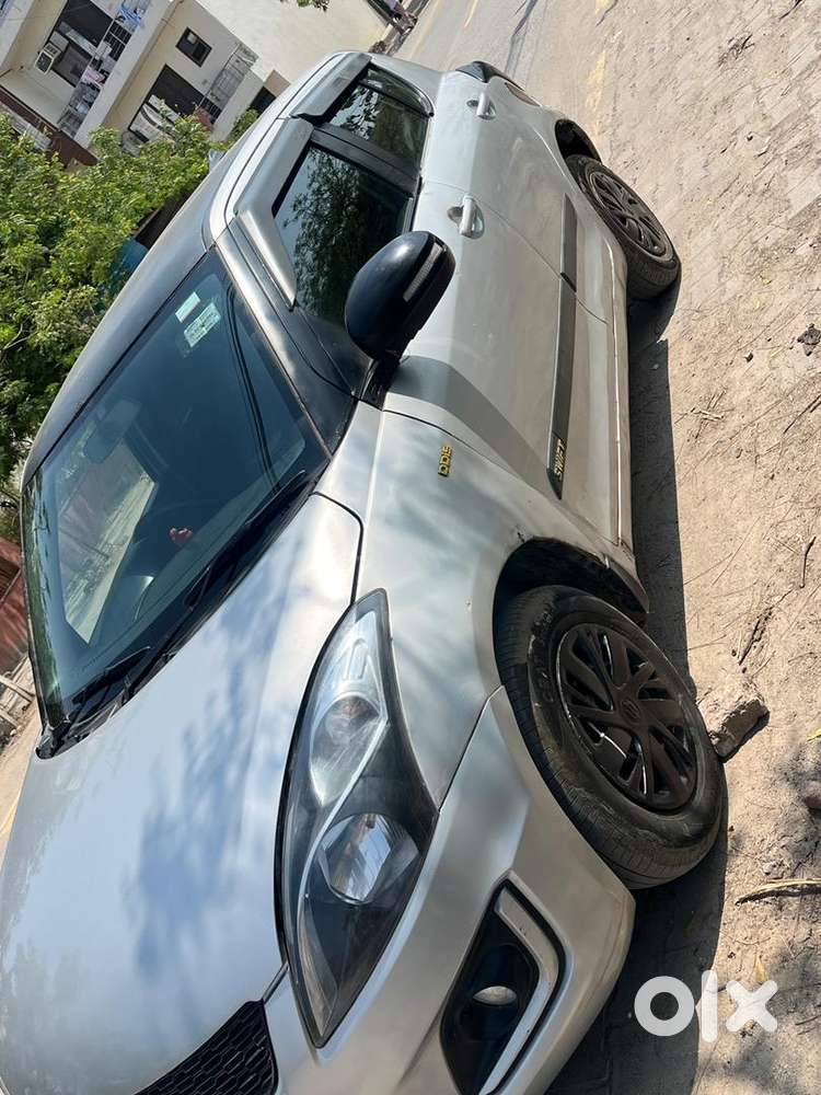 Maruti Suzuki Swift 2016 Diesel 129000 Km Driven