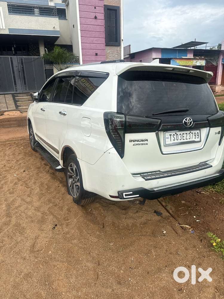 Toyota Innova Crysta 2021 Variant