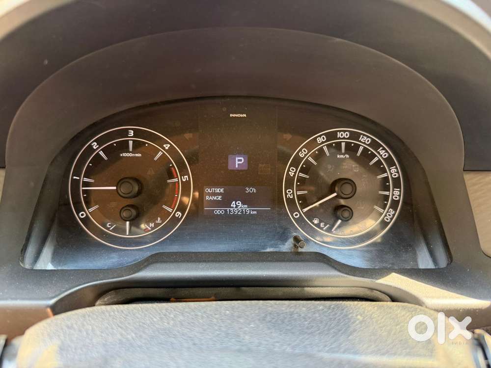 Toyota Innova Crysta 2.8 Gx At 8s, 2018, Diesel