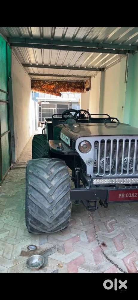 Landi Jeep With Big Tyres