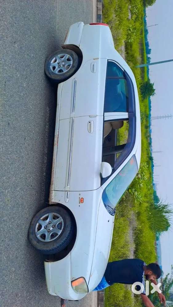 Hyundai Accent 2011 Cng & Hybrids 140000 Km Driven