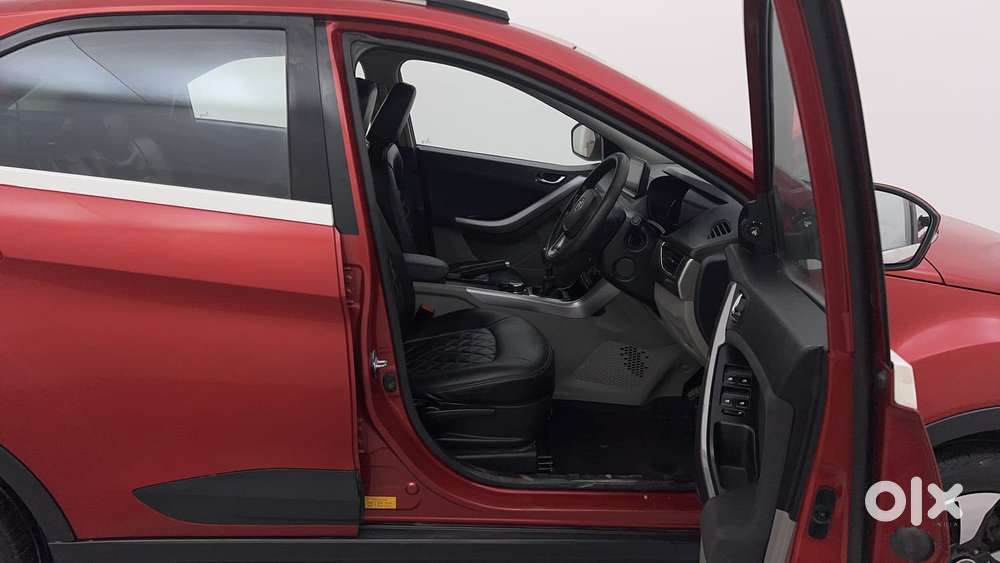 Tata Nexon 1.2 Revotron Xz Plus, 2017, Petrol