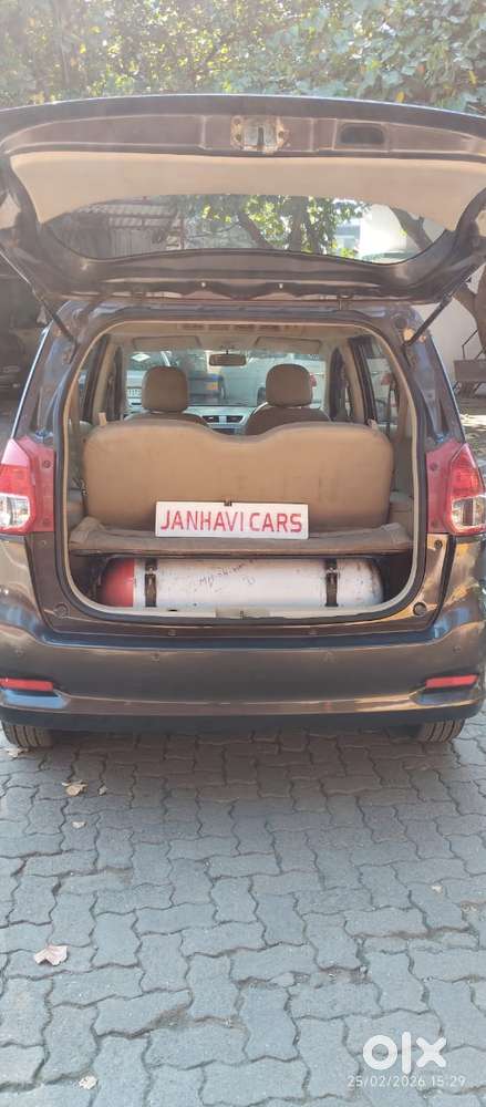 Maruti Suzuki Ertiga Vxi (o) Cng, 2016, Cng & Hybrids