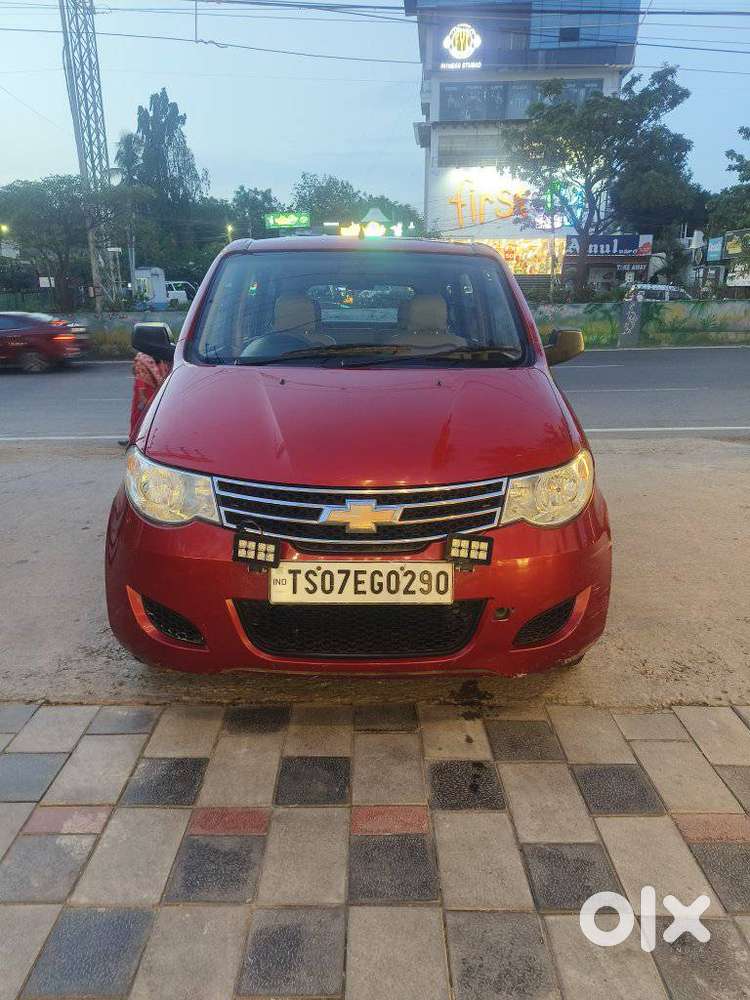 Chevrolet Enjoy Petrol Ls 8 Seater, 2014, Petrol