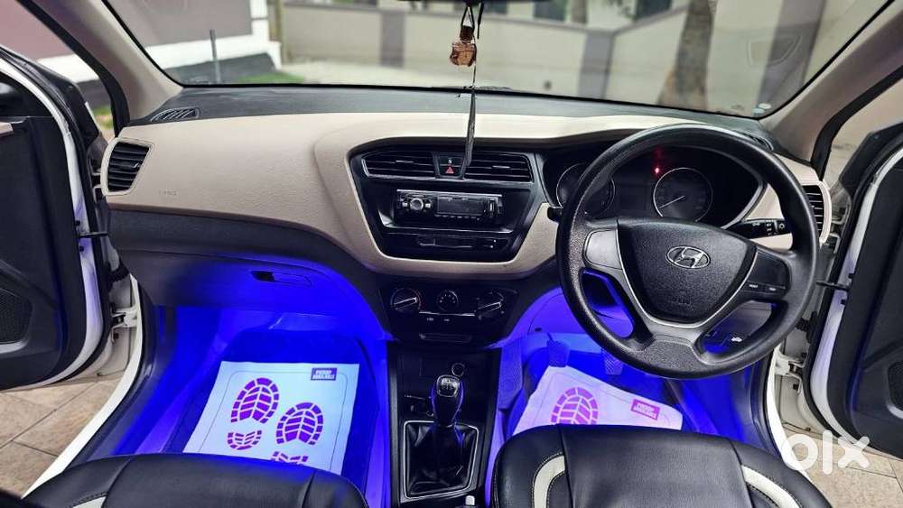 Hyundai I20 Petrol Era, 2016, Petrol