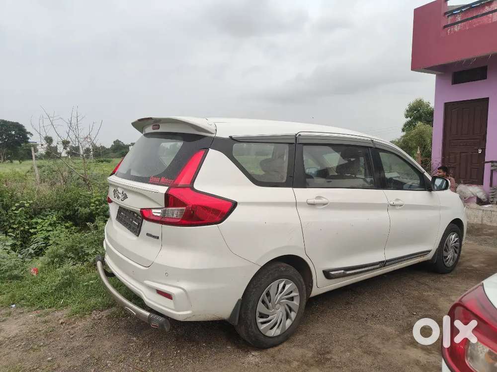 Maruti Suzuki Ertiga Vxi 2024