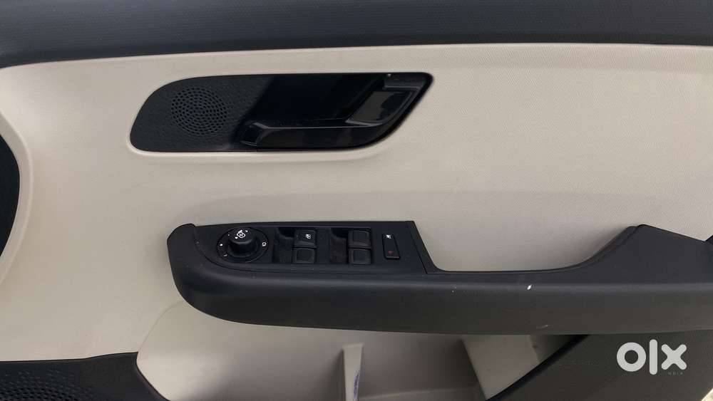 Tata Altroz 1.2 Xt, 2021, Petrol