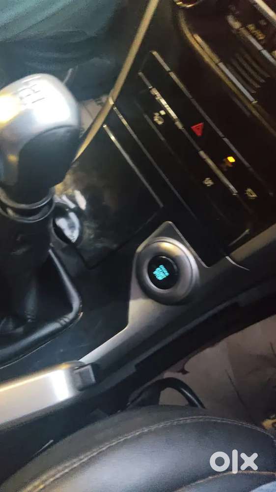 Mahindra Xuv500 2020 Diesel 70000 Km Driven