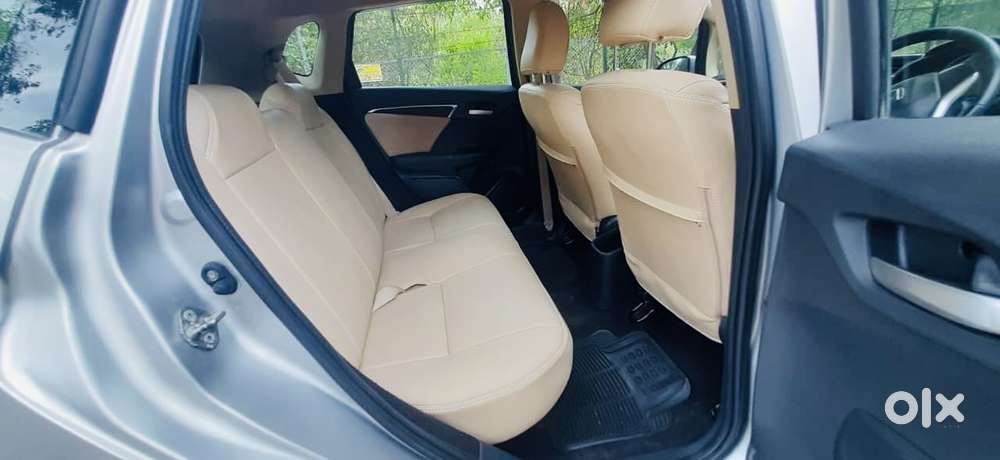 Honda Jazz V Cvt, 2017, Petrol