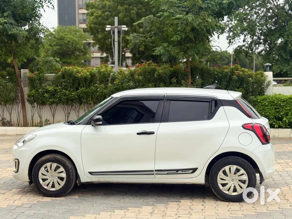 Maruti Suzuki Swift 1.2 Vxi (o), 2020, Cng & Hybrids