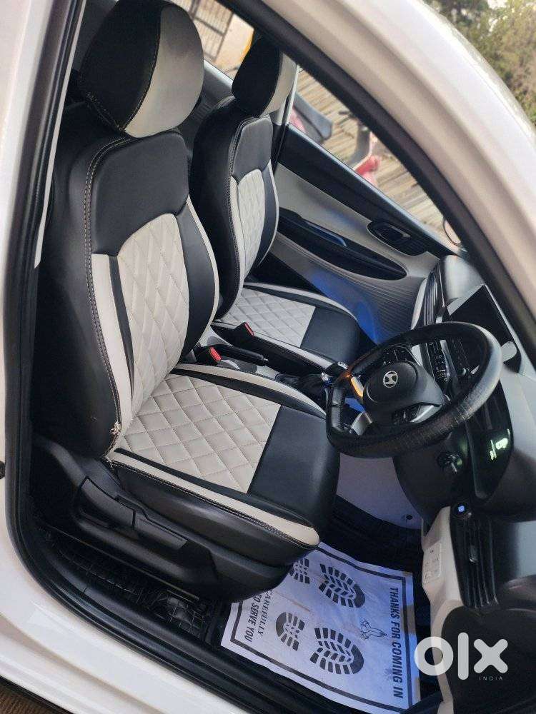 Hyundai New I20 1.2 Asta (o) Mt, 2024, Petrol