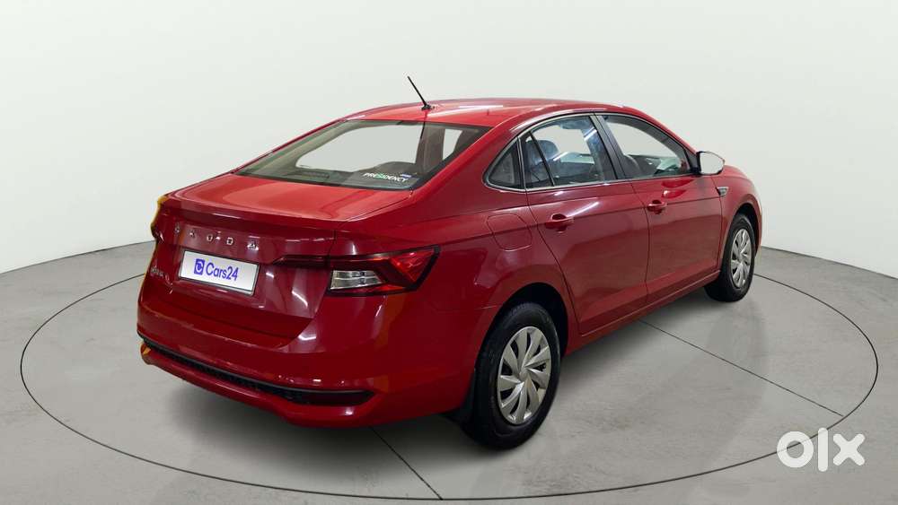 Skoda Slavia Active 1.0l Tsi Mt, 2023, Petrol