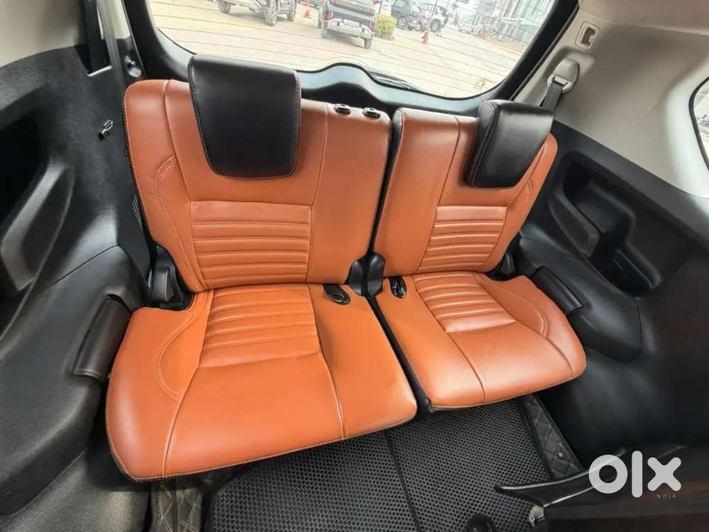 Toyota Innova Crysta 2018 .2.8  G Automatic 
Showroom Condition