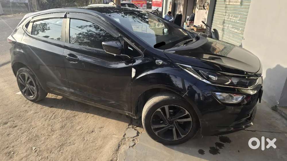 Tata Altroz 2022 Petrol Well Maintained