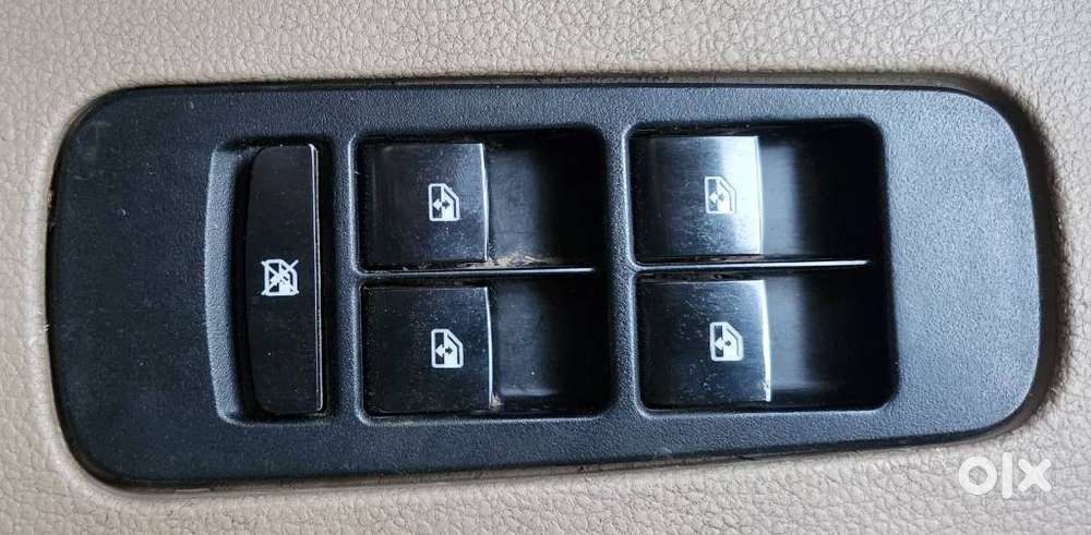 Mahindra Tuv 300 Mhawk100 T8, 2017, Diesel