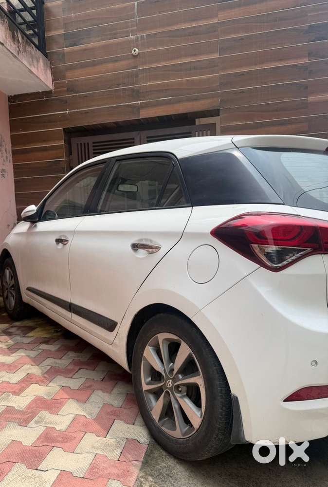 Hyundai I20 2015 Diesel 85000 Km Driven