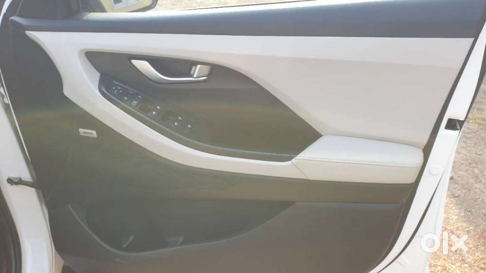 Hyundai Creta 1.5 Sx (o) Ivt Petrol, 2023, Petrol