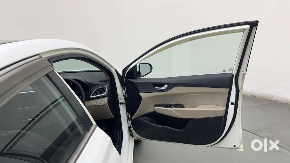 Hyundai Verna 1.4 Vtvt Ex, 2018, Petrol