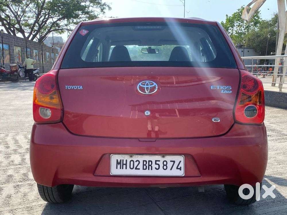 Toyota Etios Liva 2011-2012 G, 2011, Petrol