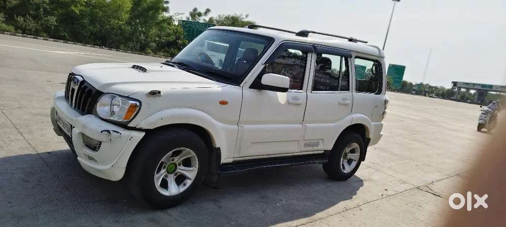 Mahindra Scorpio Classic 2014 Diesel 150000 Km Driven